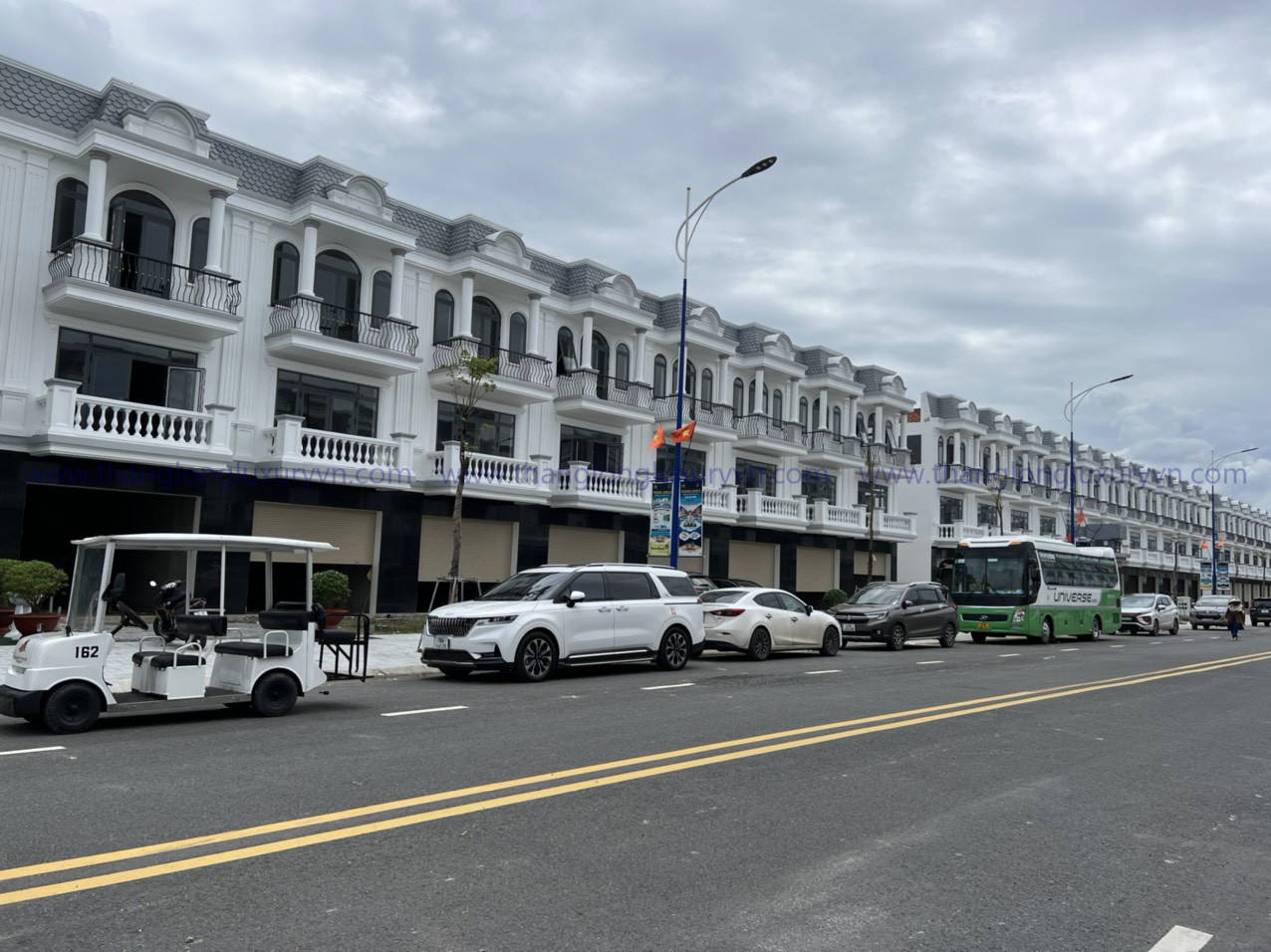 Nhà Phố Thăng Long Luxury (3)